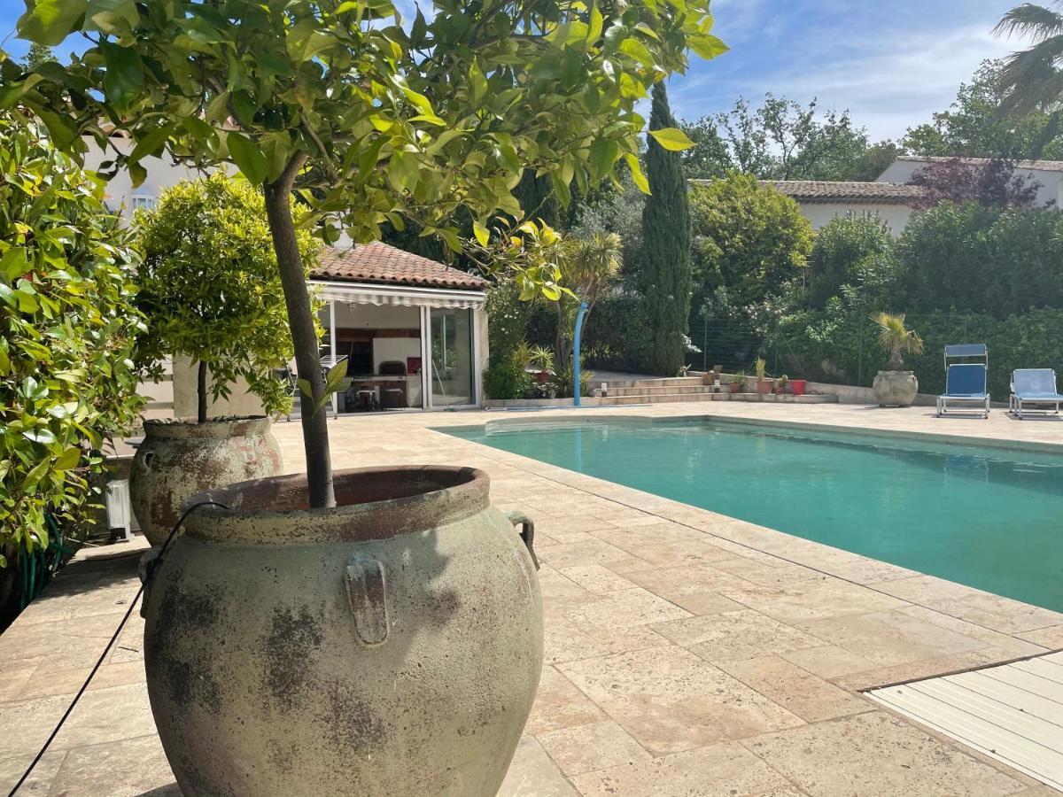Villa 180 m2 piscine chauffée Draguignan Exterior foto